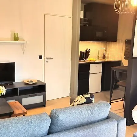 Agence Moment' Successful Apartment *