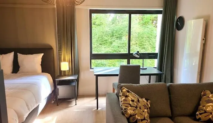 Agence Moment' Successful Apartment *